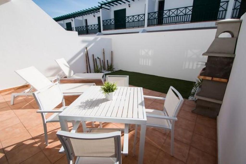 Apartamentos Quintana Playa Blanca (Lanzarote) Exterior foto